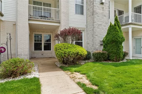 248 Adams Pointe Blvd #9, Mars, PA 16046