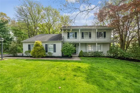26 Cypress Ave, Greensburg, PA 15601