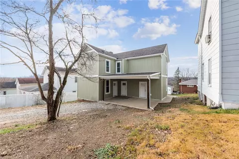 627 Spruce St, Irwin, PA 15642 photo 27