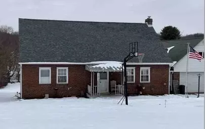 171 Hillview Manor Rd, Leechburg, PA 15656