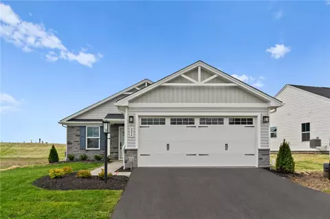 206 Southfork Dr, Oakdale, PA 15071