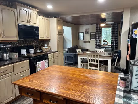 13008 Route 286 Hwy, Commodore, PA 15729 photo 7