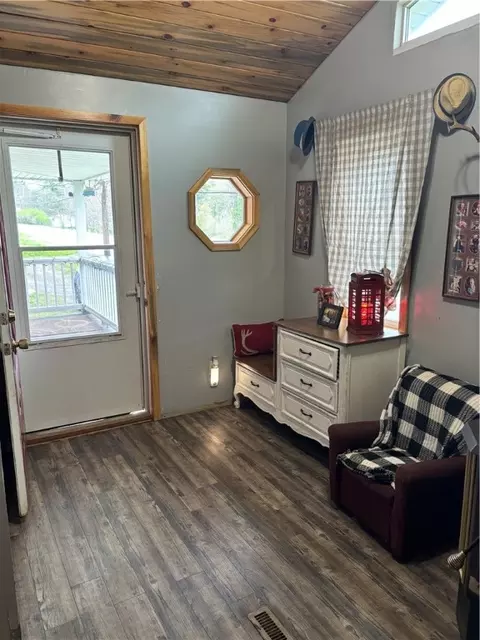 13008 Route 286 Hwy, Commodore, PA 15729 photo 2