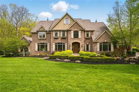 177 Wedgewood Dr, Gibsonia, PA 15044