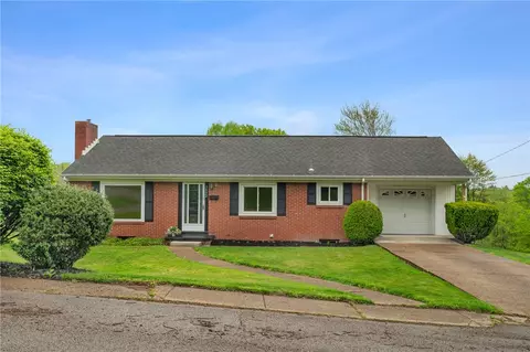 5032 Clifton Dr, Aliquippa, PA 15001