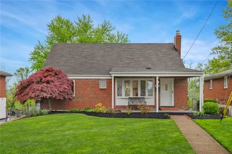 383 Collins Dr, Pittsburgh, PA 15235