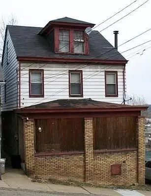 78 High St, Etna, PA 15223