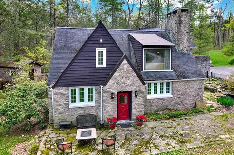 120 Furnace Run, Laughlintown, PA 15655