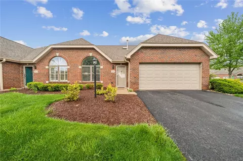 1426 Lyons Chase Cir, Murrysville, PA 15668
