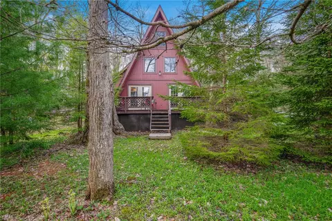 439 Zermatt Rd, Boswell, PA 15531