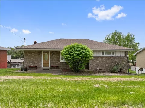 639 Scenery Dr, Elizabeth, PA 15037