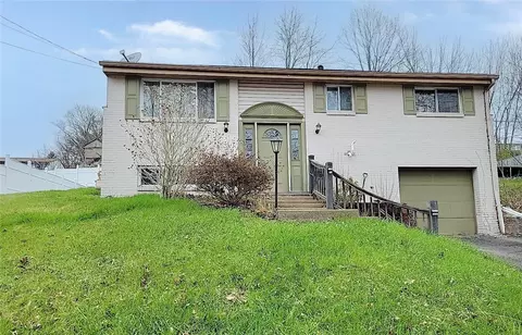 4216 Havencrest Dr, Gibsonia, PA 15044
