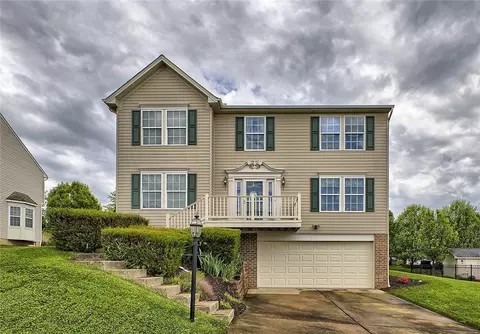 502 Tartan Ct, Pittsburgh, PA 15239