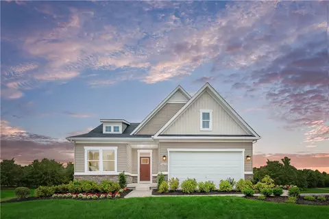 334 Dana Dr, Eighty Four, PA 15330