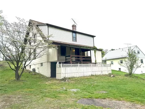 3016 Leechburg Rd, New Kensington, PA 15068