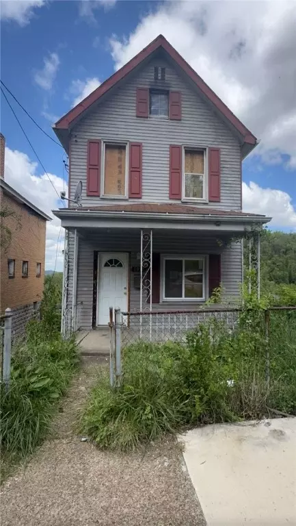 1011 Jones Ave, Braddock, PA 15104