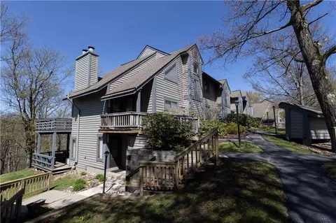 4308 Swiss Mountain Dr, Champion, PA 15622