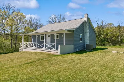 794 Blacksmith Rd, Mount Pleasant, PA 15666