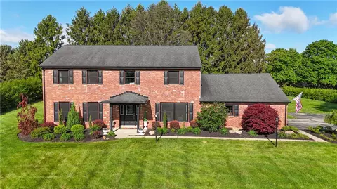 102 Allen Dr, Mars, PA 16046