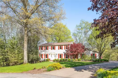 4003 Pin Oak Ct, Murrysville, PA 15668