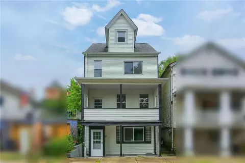 19 Shaw Ave, Mckees Rocks, PA 15136