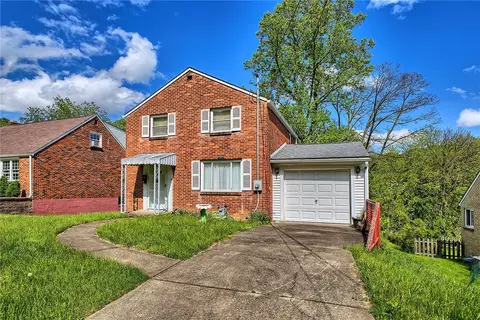 90 Glenview Ave, Greensburg, PA 15601