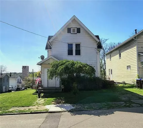 543 N Oakland Ave, Sharon, PA 16146