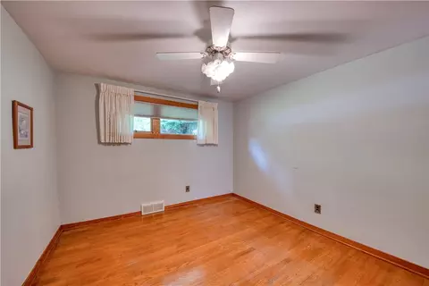 464 Mcmahon, North Huntingdon, PA 15642 photo 20