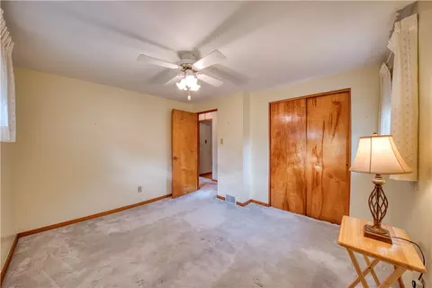 464 Mcmahon, North Huntingdon, PA 15642 photo 18