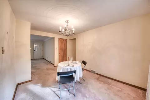 464 Mcmahon, North Huntingdon, PA 15642 photo 9