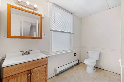 Bath - 209 E Meyers St, Pittsburgh, PA 15210 photo 1 of 2