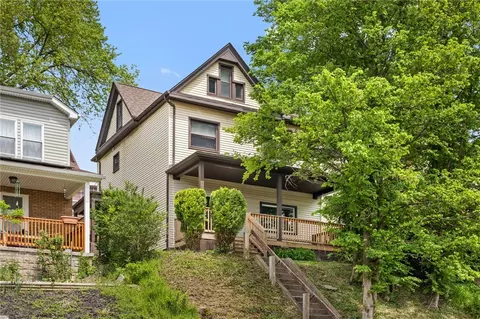 209 E Meyers St, Pittsburgh, PA 15210