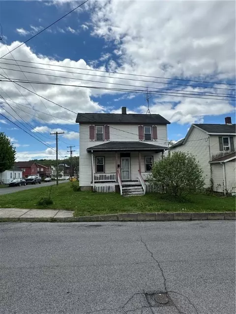 1812 Cambria Ave, Windber, PA 15963