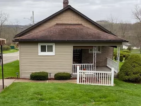 43 School St, Clarksville, PA 15322