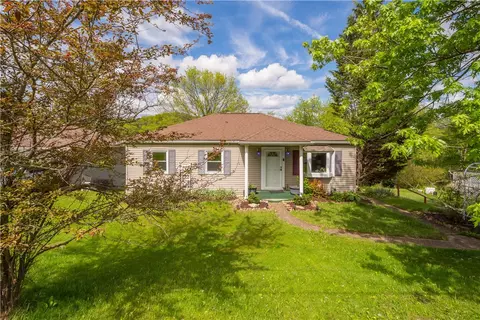 208 Lacock St, Washington, PA 15301