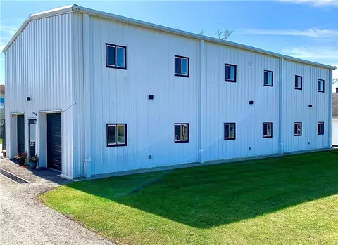 814 Curry Rd, Sutersville, PA 15083