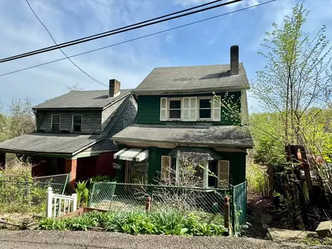 7321 Schley St, Pittsburgh, PA 15235