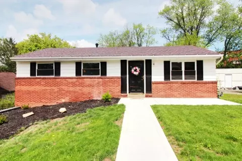 513 Crestview Dr, Pittsburgh, PA 15239