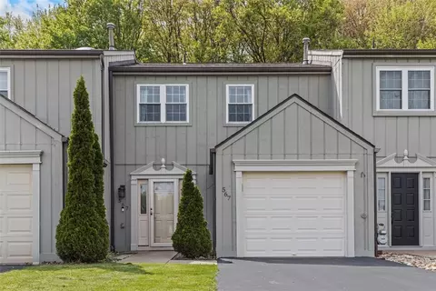 567 Brandywine Dr, Cranberry Township, PA 16066