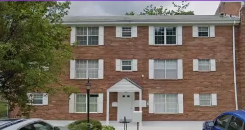 7 Hiland Valley Dr #705, Pittsburgh, PA 15229