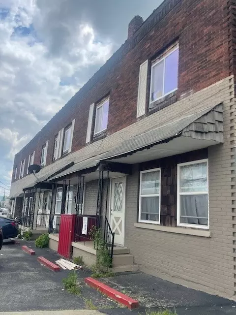 625 Freeport Rd, Creighton, PA 15030