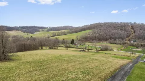 160 S Bridge Rd, Prosperity, PA 15329