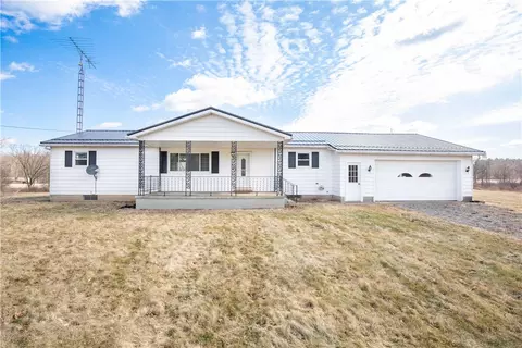156 Wrays Dr, Volant, PA 16156