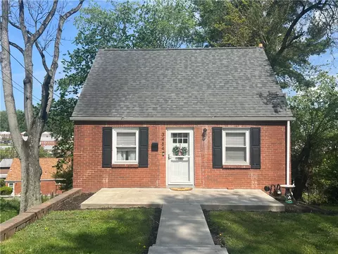 3484 York St, Homestead, PA 15120