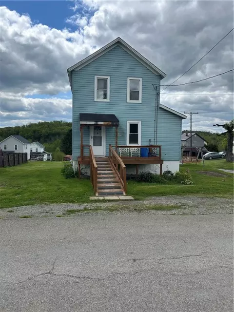 495 Green St, Saltsburg, PA 15681