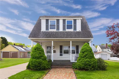 1925 Irwin St, Aliquippa, PA 15001