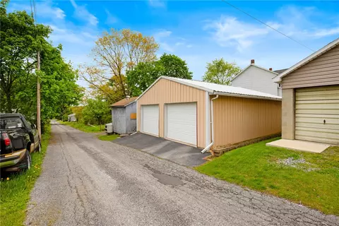 1136 2nd St, Windber, PA 15963 photo 43