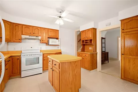 1136 2nd St, Windber, PA 15963 photo 10