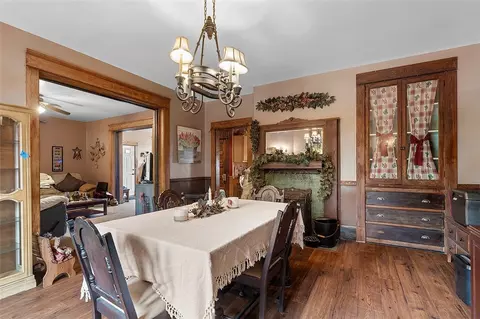 Dining - 1320 3rd St, Clairton, PA 15025 photo 2 of 3