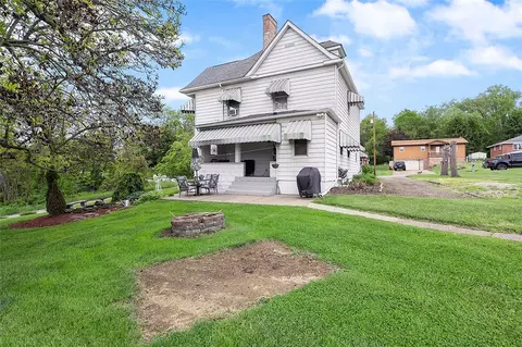 Exterior - 1320 3rd St, Clairton, PA 15025 photo 4 of 5